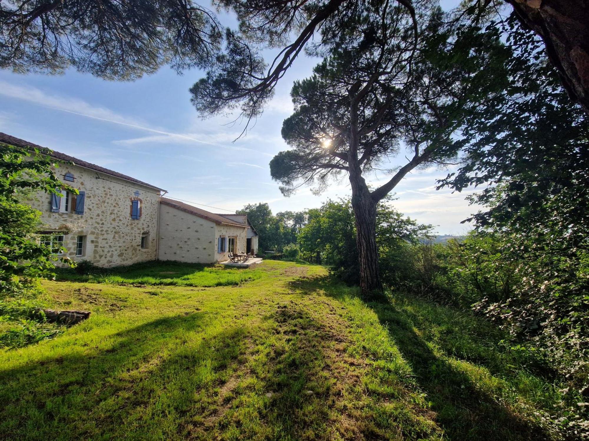 Ferme Ariegeoise, Gite Du Lac Unzent ภายนอก รูปภาพ